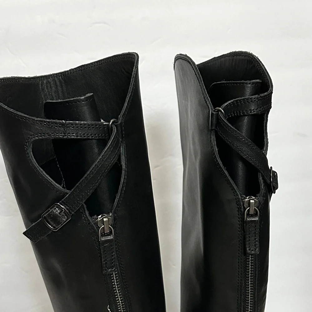 Free People™ Women's 7 M (EU 38) Everly Equestrian Boot in Faded Black NWOT